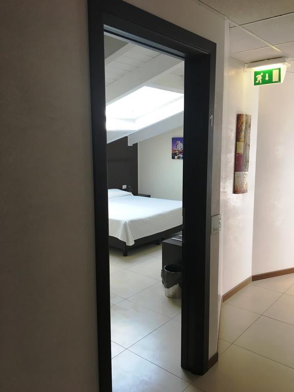 Residenza S.Event B&B Buccinasco Buitenkant foto